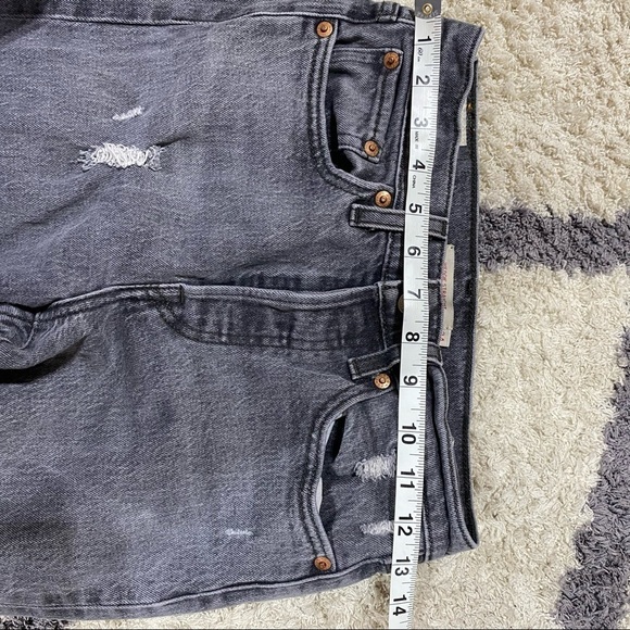 Levi’s Wedgie Straight Jeans - Picture 12 of 15